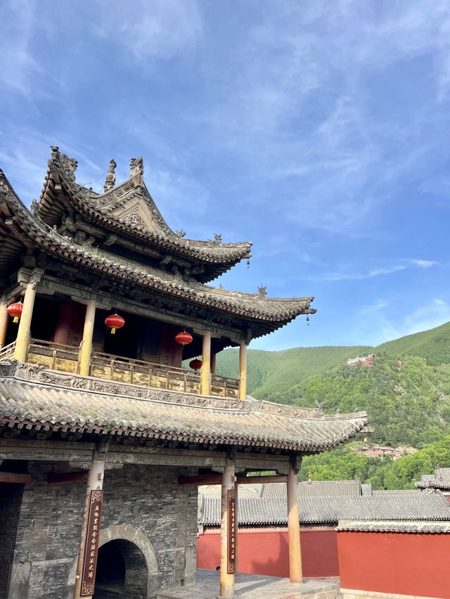 梵音縈迴，五台山的清寂晨鐘