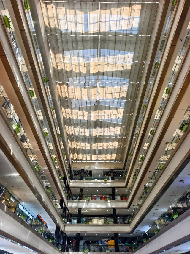 嘉興市    濮院國貿名品港