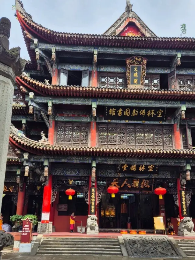 Where Ancient Spirituality Meets Modern Chengdu Life