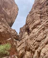 赴一場億年之約！天山神秘大峽谷的赤色秘境，刷屏朋友圈