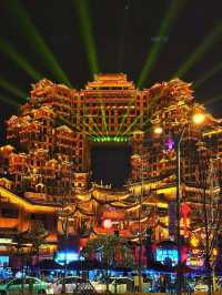 張家界 + 天門山 + 鳳凰古城 5 天 4 晚私人定製小包團（4-7 人）全程純玩無自費無購物 詳細行程與報價（不含餐）