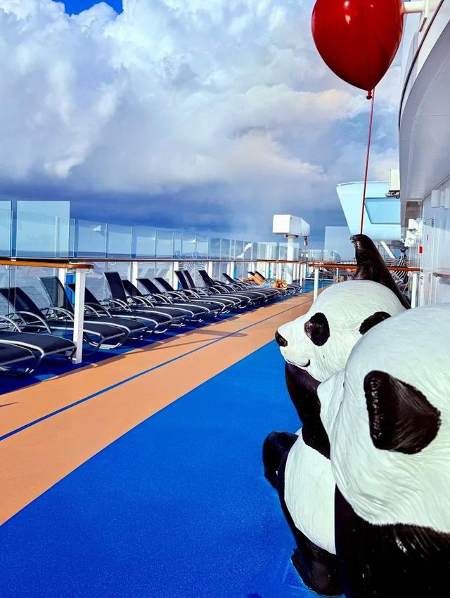 𝚂𝚞𝚖𝚖𝚎𝚛 𝚅𝚒𝚋𝚞𝚝 藍色郵輪日記 🚢 𝚂𝚞𝚖𝚖𝚎𝚛 𝚅𝚒𝚋𝚞𝚝 藍色郵輪日記 🚢