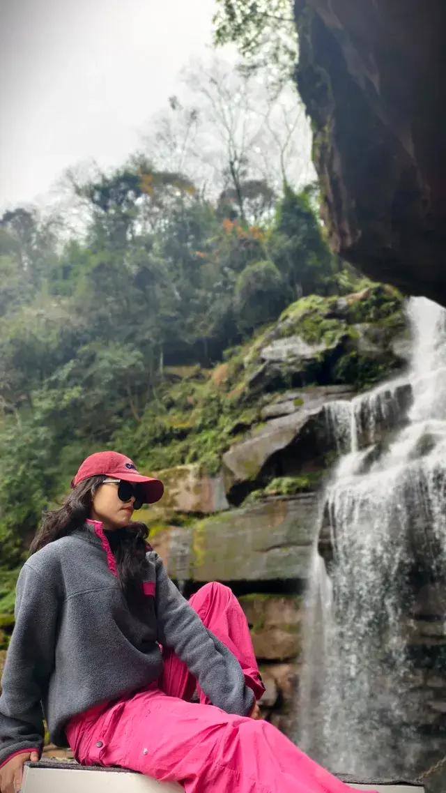 【成都天台山手記|與螢火一起登頂的初夏】 【成都天台山手記|與螢火一起登頂的初夏】