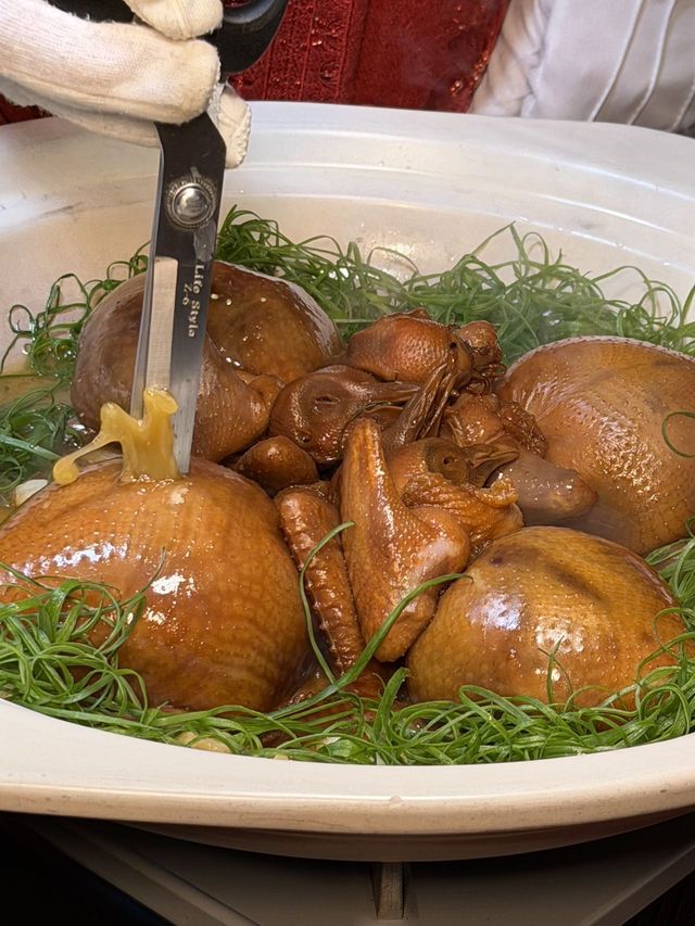 鮑魚王子坐鎮的一線江景粵菜館，果然名不虛傳！