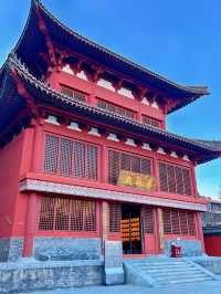 當代人破防後自癒:在山裡住露台房抄經,淨化心靈!