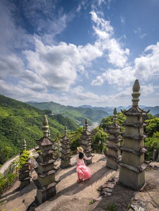 Ninghai: A Hidden Gem in the Yangtze River Delta Region – A Coastal Mountain Town (with Travel Guide)