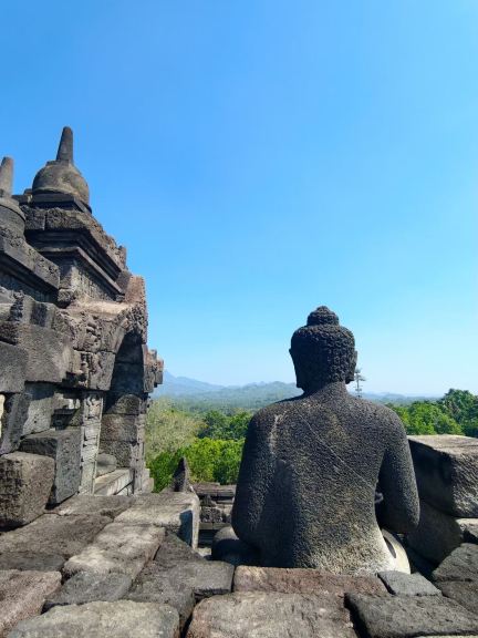 インドネシアの世界最大の仏教石造遺跡――ボロブドゥール | Trip.com