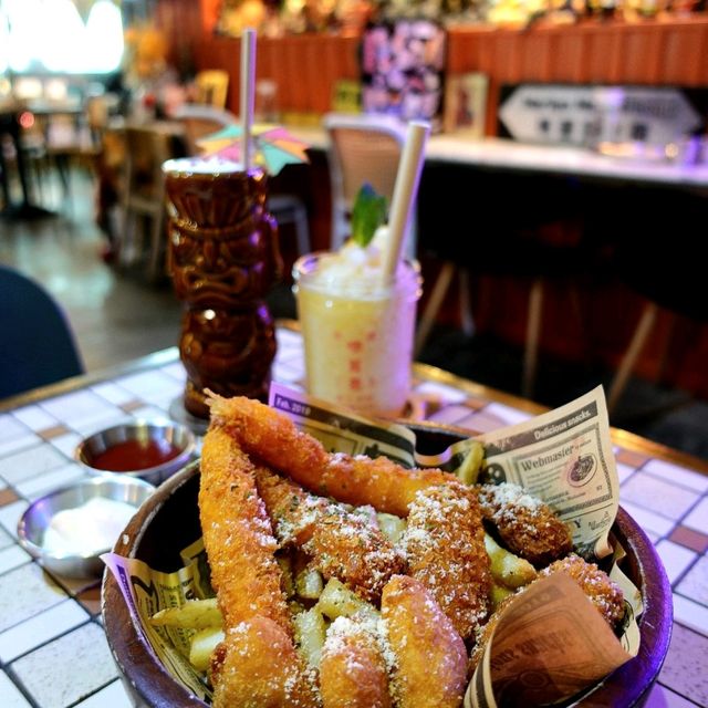 人氣港味樓上café