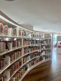 ห้องสมุดสุดว้าวโลเคชั่นใหม่ของสิงคโปร์ 📚