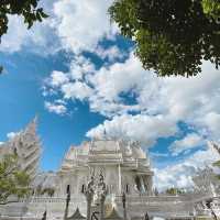 วัดร่องขุ่น ชมความอลังการงานศิลป์ระดับโลก