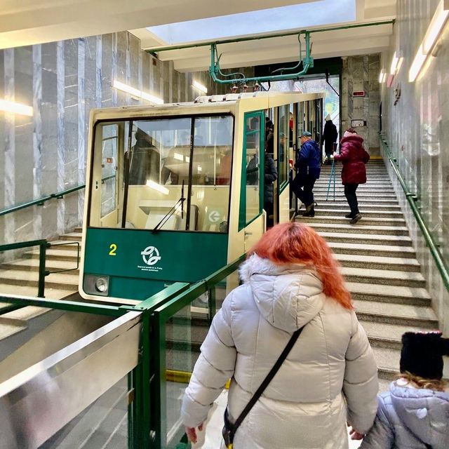Perrin Funicular Railway - Prague
