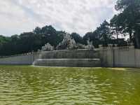 維也納的美泉宮Schoenbrunn Palace 