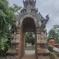 วัดโลกโมฬี วัดสวยและเก่าแก่แห่งนึงในเชียงใหม่