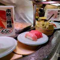 ซูชิสายพานร้าน Local ของดีย่าน Ueno | Tokyo