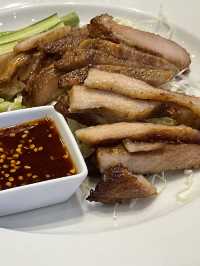 ห้องอาหารกูร์เม่ต์บาร์ โนโวเทล กรุงเทพฯ สยามสแควร์