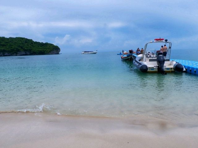 อุทยานแห่งชาติหมู่เกาะอ่างทอง