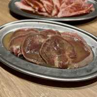 【神戸・三宮】個室でゆっくり味わえる焼肉食べ放題「神戸焼肉×食べ放題専門店 肉丸 三宮本店」