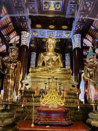 กราบไหว้ขอพระ | วัดโลกโมฬี | เชียงใหม่