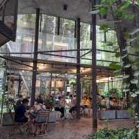 garden cafe The Botanist