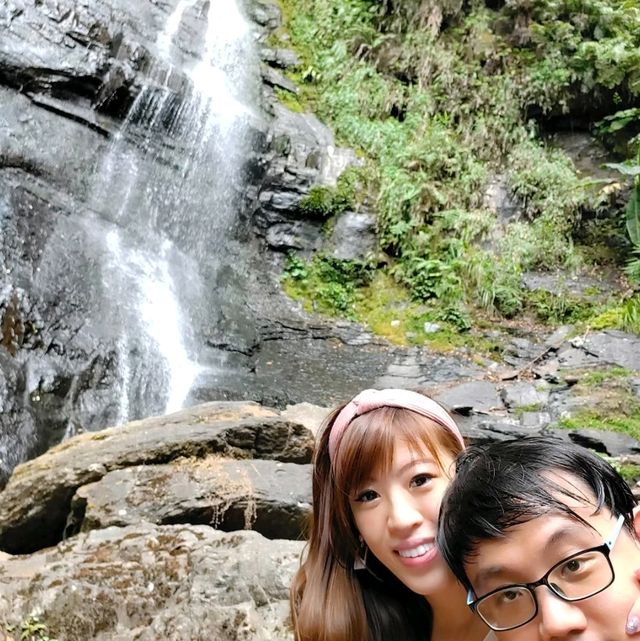 〈五峰旗瀑布〉蘭陽十景，宜蘭著名景點，越爬越涼快‼️