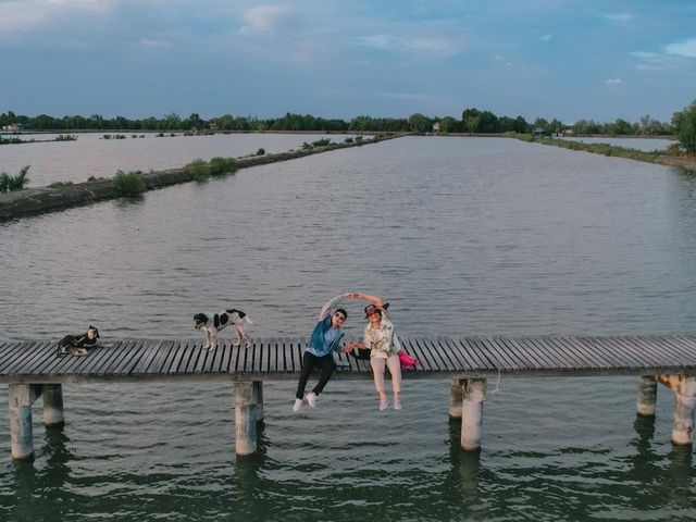 บ้านขุนสมุทรจีนโฮมสเตย์ - ผู้ใหญ่สมร เข่งสมุทร
