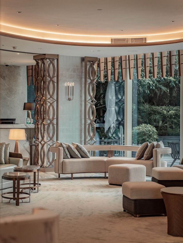  ✈️俯瞰飛機起降的綠色環保酒店🌿 The Silveri Hong Kong, M Gallery