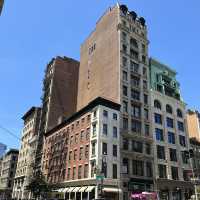 🛍️ A walk around the chic SOHO