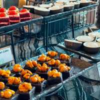 🍴 ห้องอาหาร Level 8 Kitchen and Bar