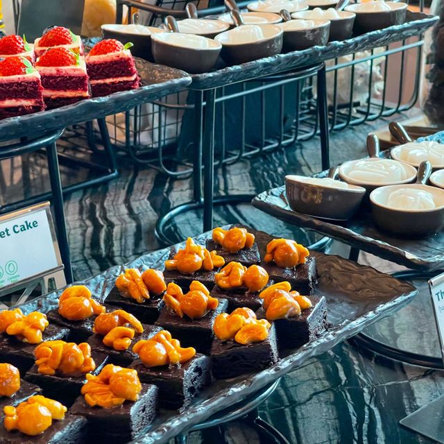 🍴 ห้องอาหาร Level 8 Kitchen and Bar