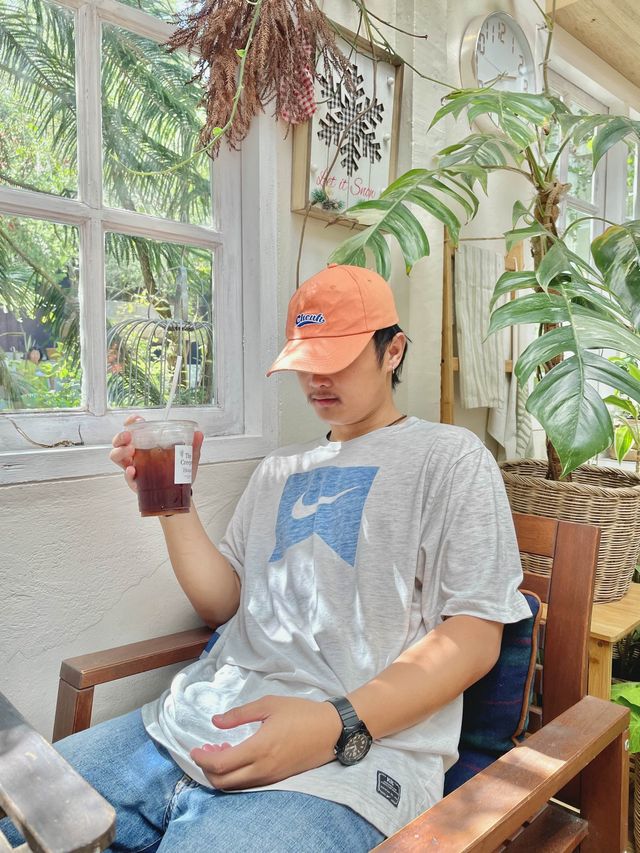 The creeper House • คาเฟ่ในสวน มุมถ่ายรูปสวยไม่ซ้ำ