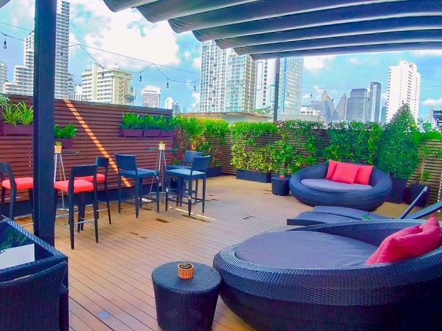 曼谷 |  準五星服務 性價比極高
Maitria Mode Sukhumvit 15 Bangkok