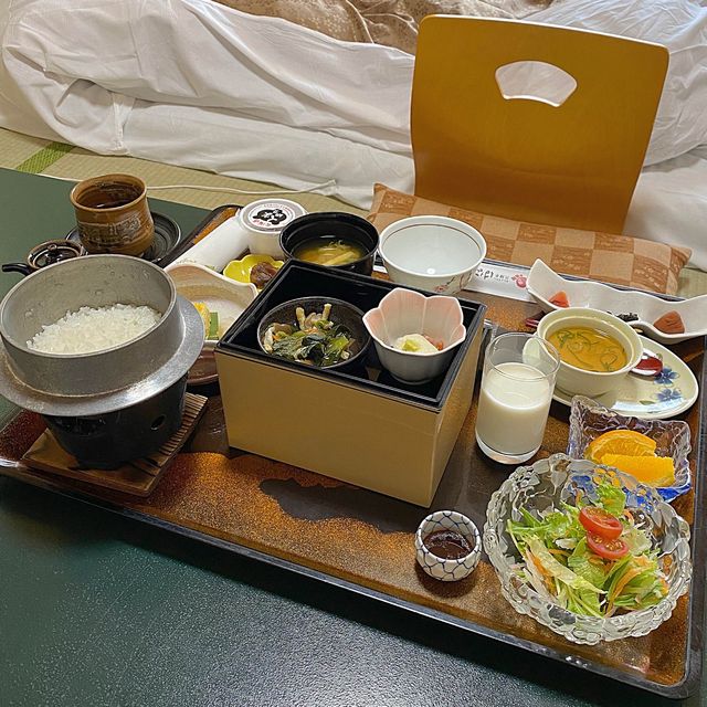 노보리베츠 온천마을 전통료칸 가이세키먹고 온천♨️