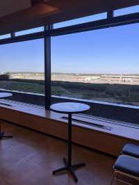 【成田空港】第二ターミナル　紙飛行機
