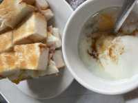 On Lok Yun - ออน ล๊อก หยุ่น