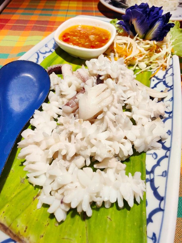 ร้านอาหารครัวแดนใต้ เกาะลันตา จังหวัดกระบี่