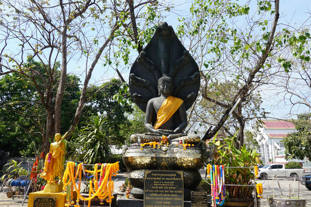 วัดมหาธาตุบางเขน
