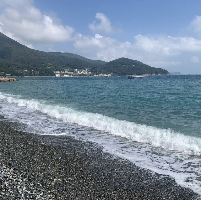 쏴르르 옥구슬 굴러가는 소리, 거제 학동몽돌해수욕장