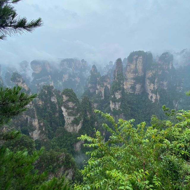 Gorgeous Avatar mountains (after rain)