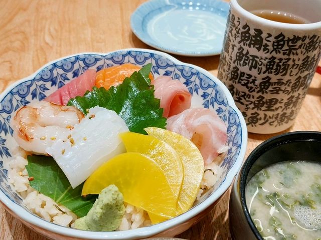 午市魚生飯套餐