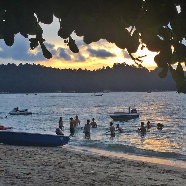 Explore a day in Pulau Pangkor Perak by ferry