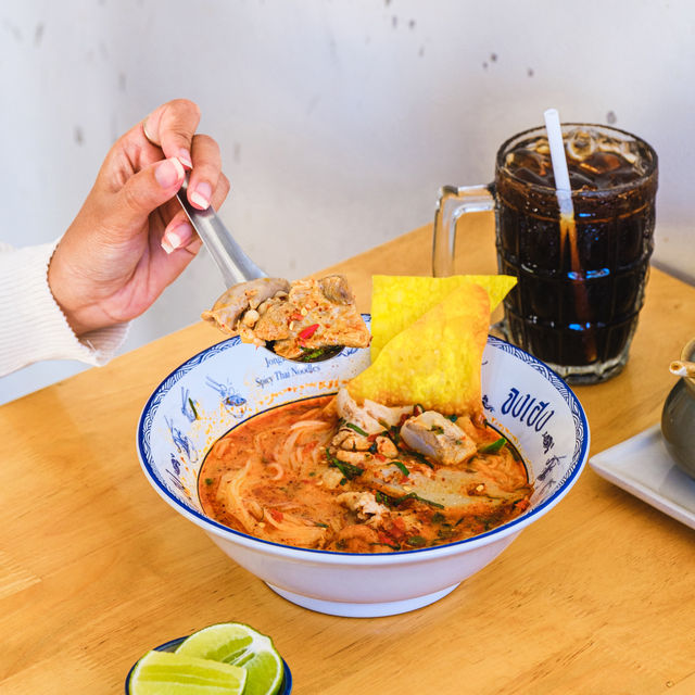 ก๋วยเตี๋ยวต้มยำไข่ออนเซ็น - เชียงใหม่ 