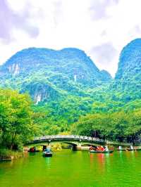 INSTA-WORTHY: Trang An 🛶 Trip In Ninh Binh 🇻🇳