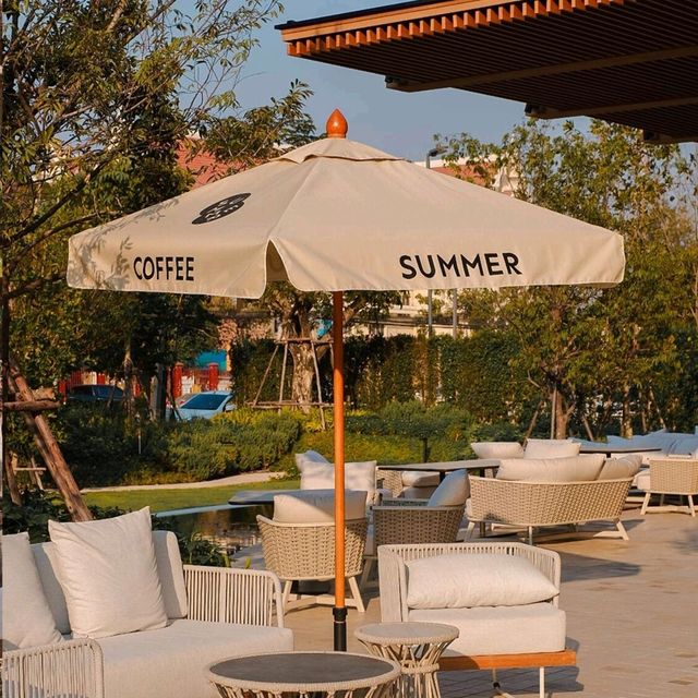 summer cafe