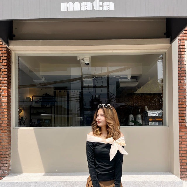 พาไปคาเฟ่แบบตัวมัม 📍MATA Cafe Phuket