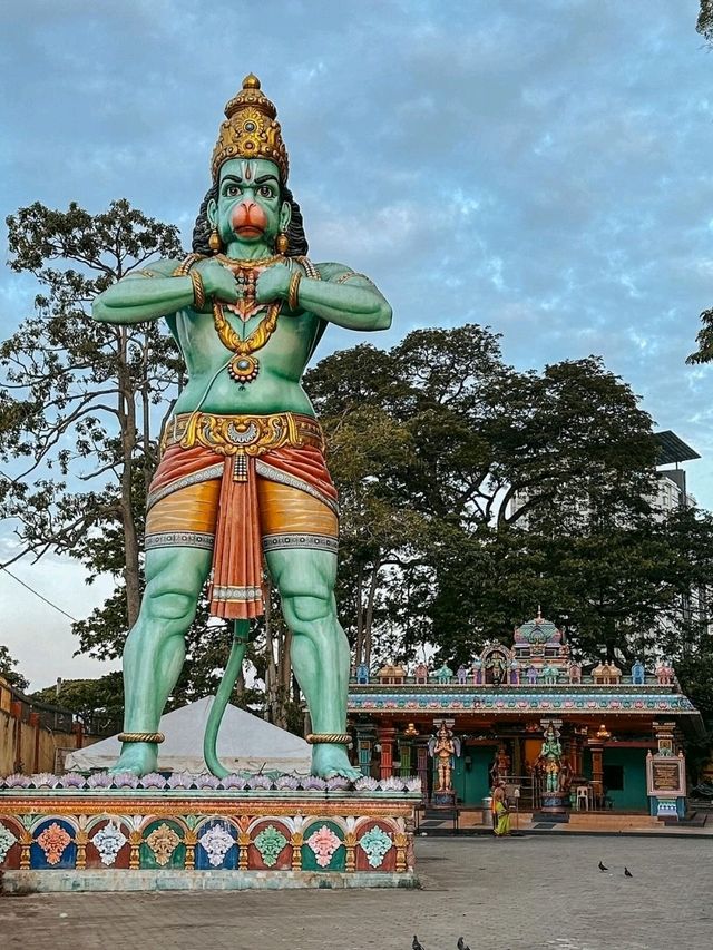 Largest Golden Hindu Tamil statue