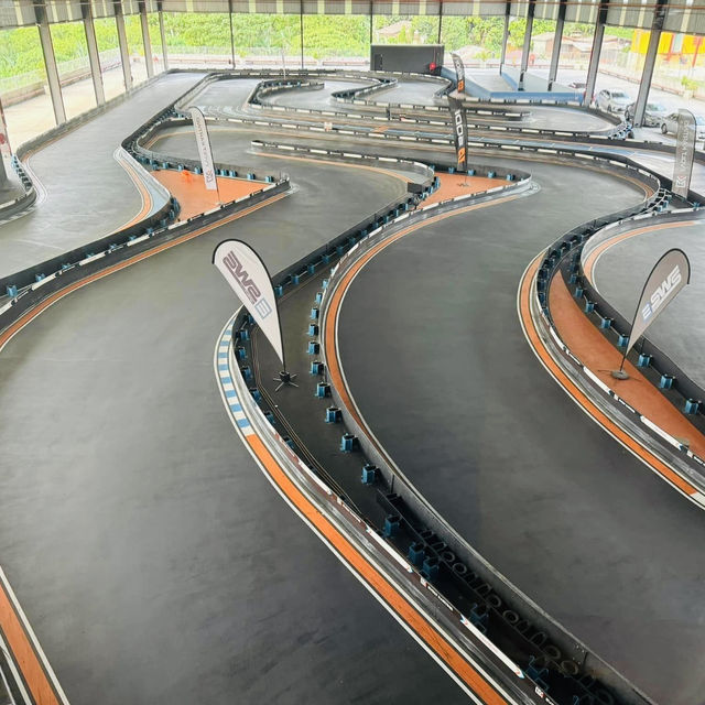 Racing Memories: EVOLT KARTING Revs Up the Fun!