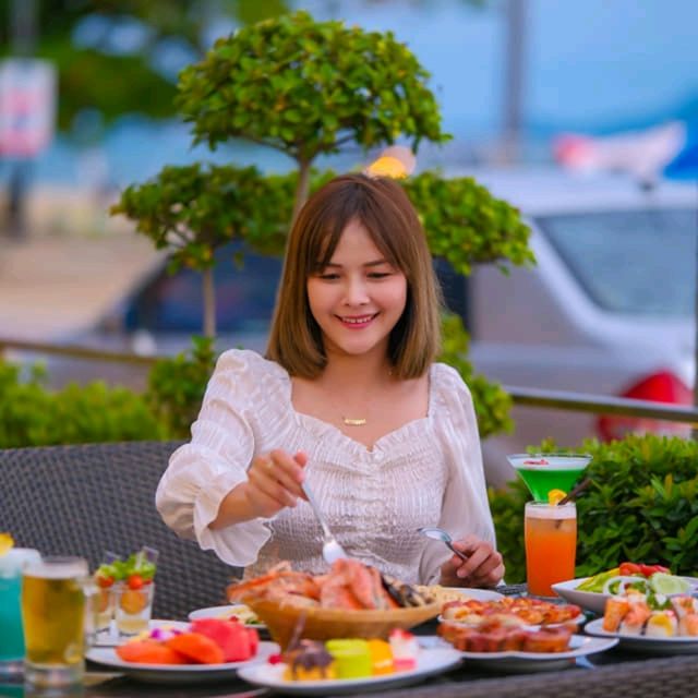 seafood buffet รวม Lกฮ วิวทะเลจอมเทียน พัทยา