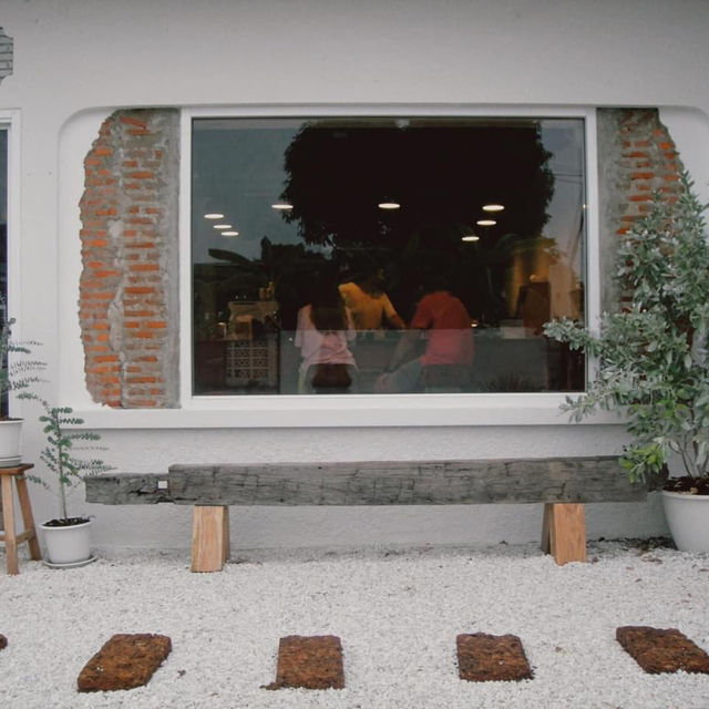 Cross x Roastery - Bangsaen