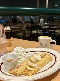 Eggs’n Things