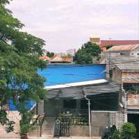 ONE OF THE COFFEE SHOPS NEAR A TRANSJAKARTA BUS STOP